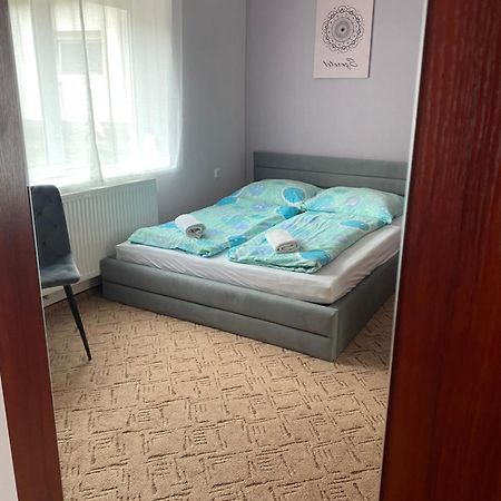 Bakonyi Mandala Haz Apartment Bakonybel Luaran gambar