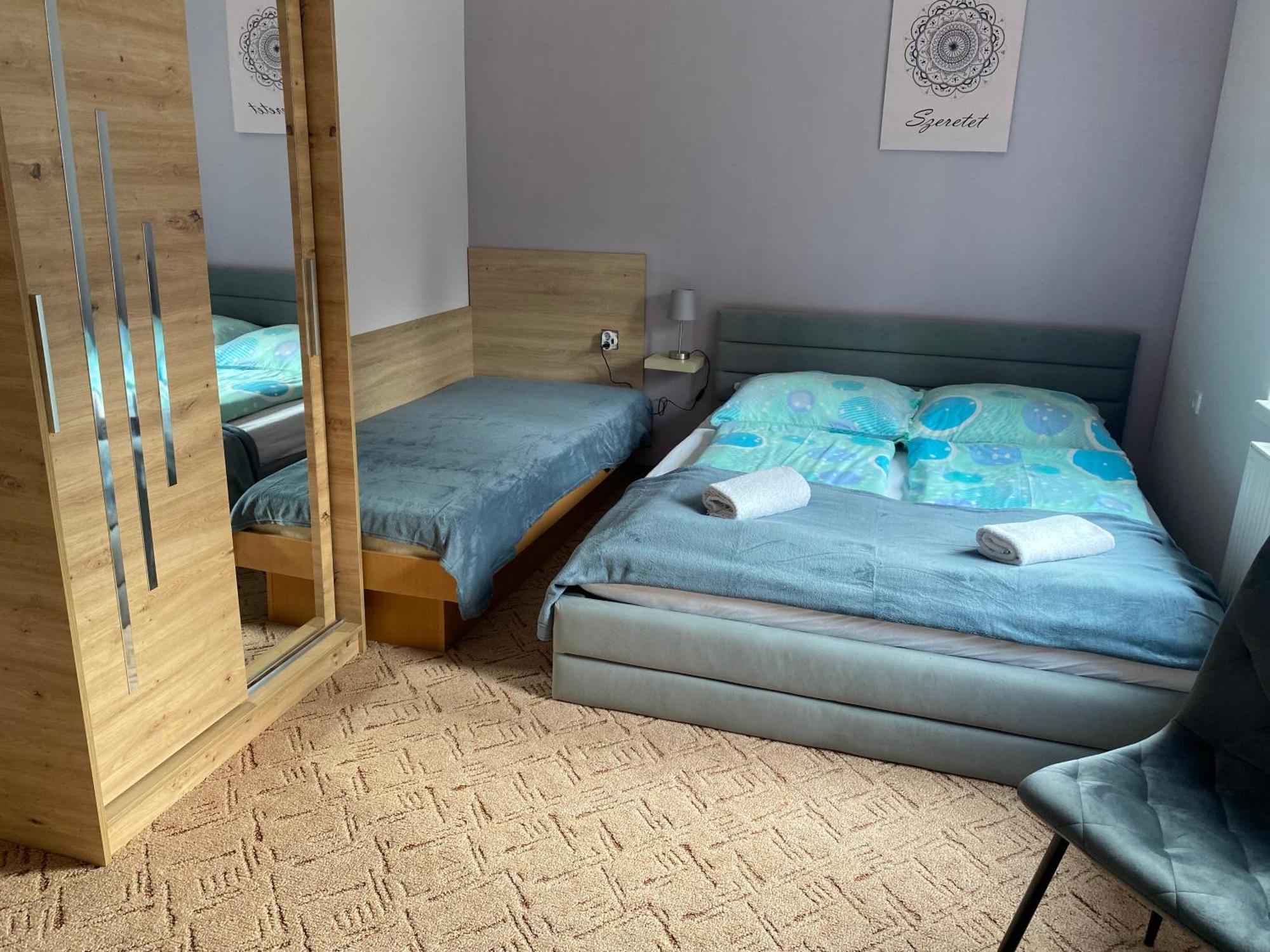 Bakonyi Mandala Haz Apartment Bakonybel Luaran gambar